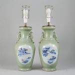 1464 1051 VASES